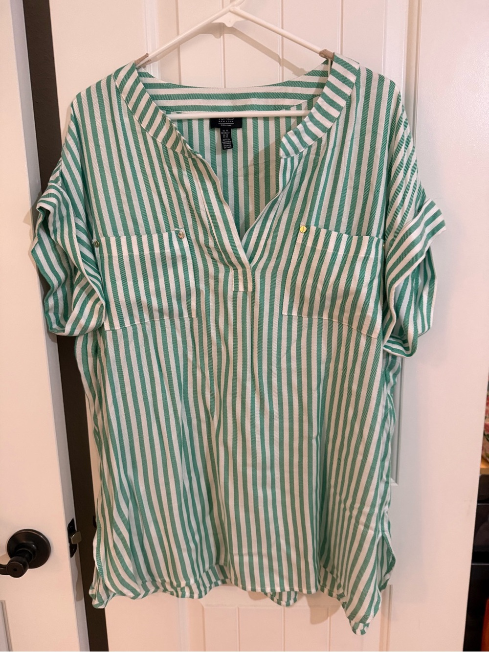 Jones New York Green and White Striped V-Neck Tunic